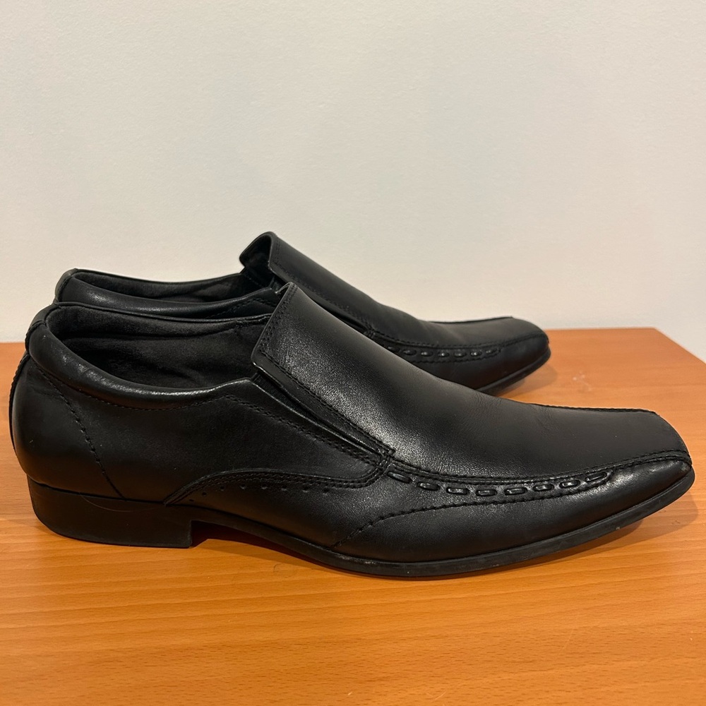 Steve Madden Classic Black Leather Men's Loafers